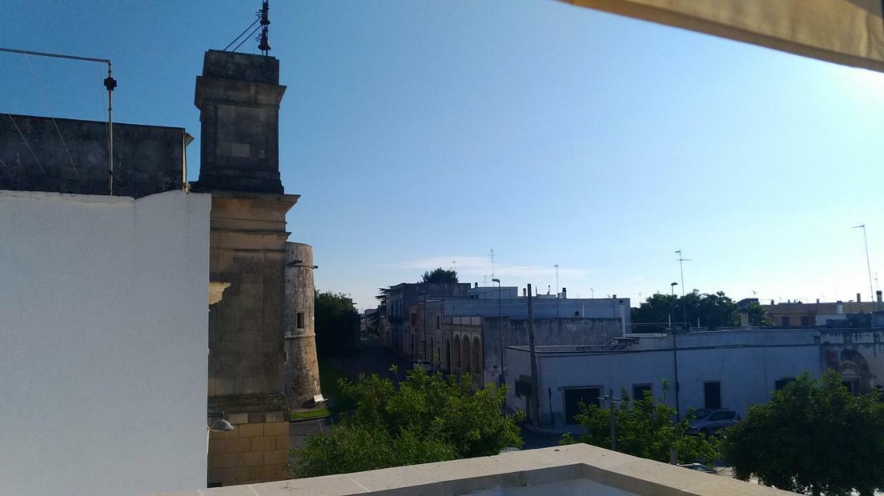 Апартаменти La Terrazza Sul Castello Palmariggi Екстер'єр фото